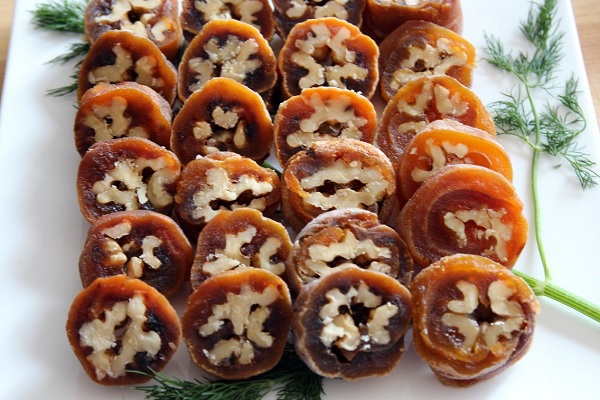 Persimmon Candy Recipe: Deliciously Irresistible Confections